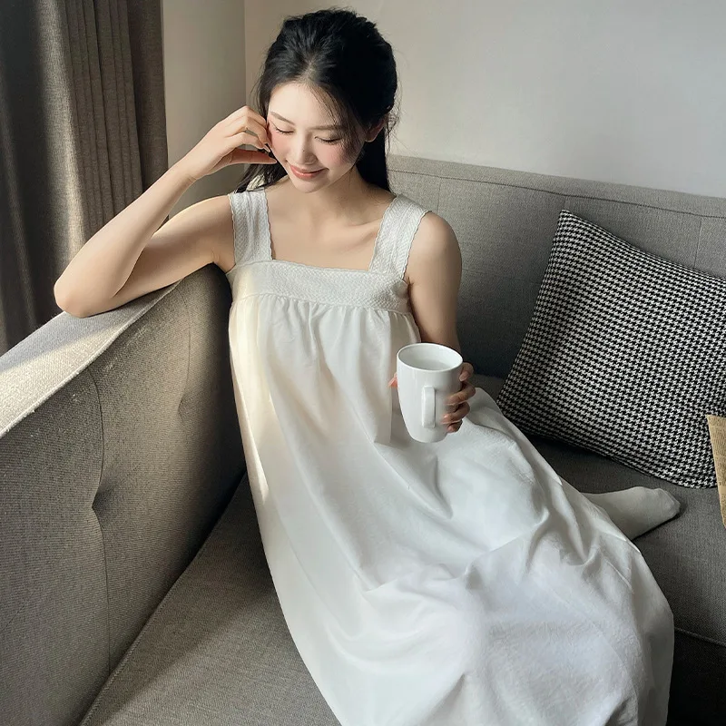 Plus Size Nightgowns Women Sleeveless Vest Dress Loose Summer Nightshirt Female Thin Sleepwear For Sleeping Night Wear Shirt
Plus Size Nightgowns Women Sleeveless Vest Dress Loose Summer Nightshirt Female Thin Sleepwear For Sleeping Night Wear Shirt