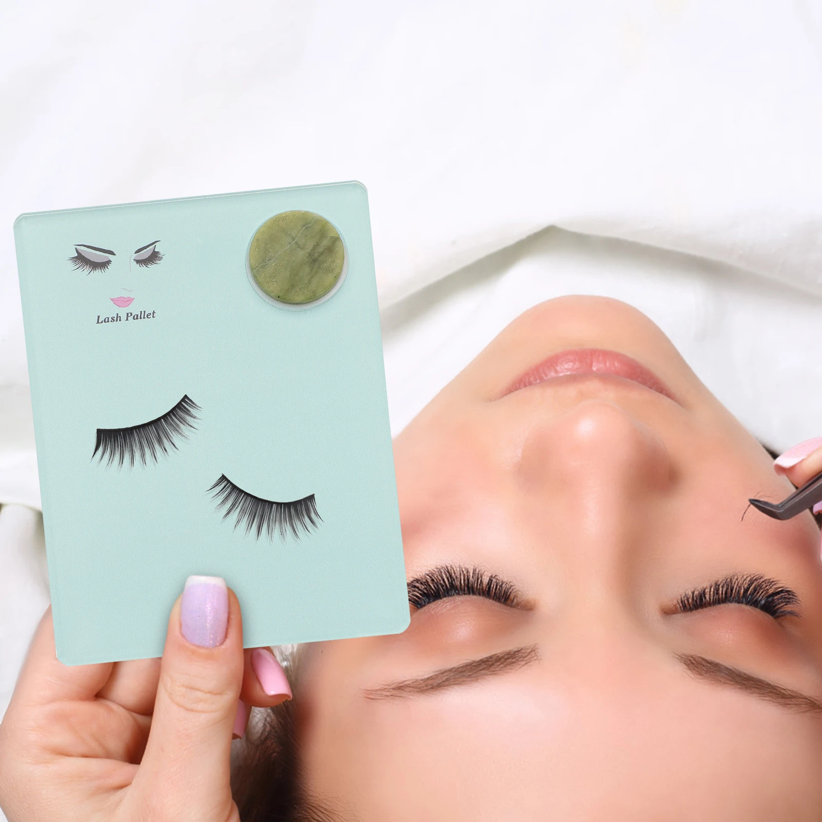 Eyelash Extension Holder With Glue Stone Light Weight Durable Easy Salon Use Lash Extension Tool 
Eyelash Extension Holder With Glue Stone Light Weight Durable Easy Salon Use Lash Extension Tool