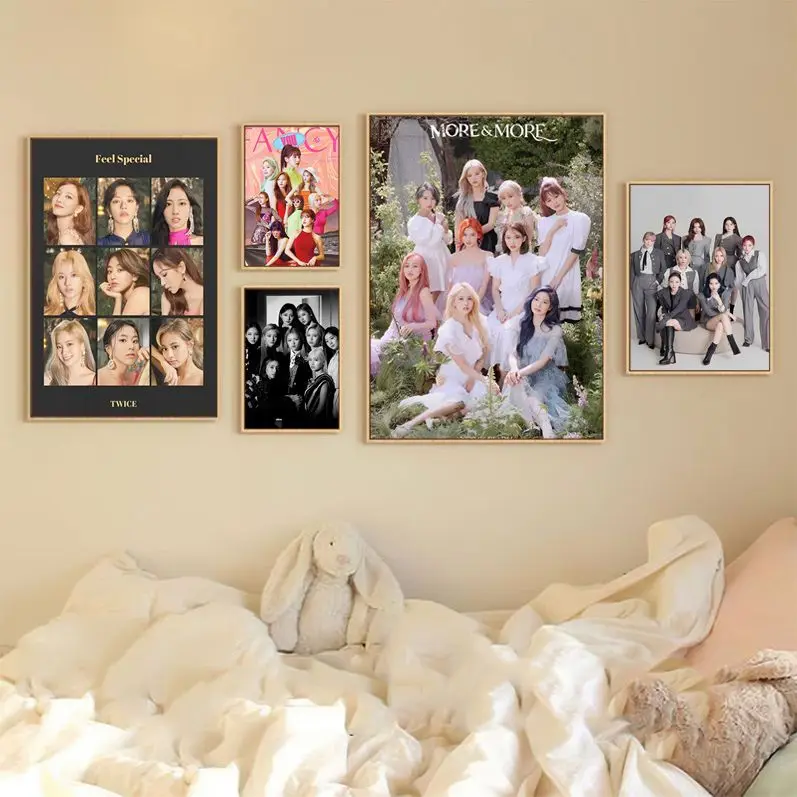 Korean Popular Star Girl Group T-TWICE Classic Anime Poster HD Quality Art Retro Posters For Home Vintage Decorative Painting
Korean Popular Star Girl Group T-TWICE Classic Anime Poster HD Quality Art Retro Posters For Home Vintage Decorative Painting