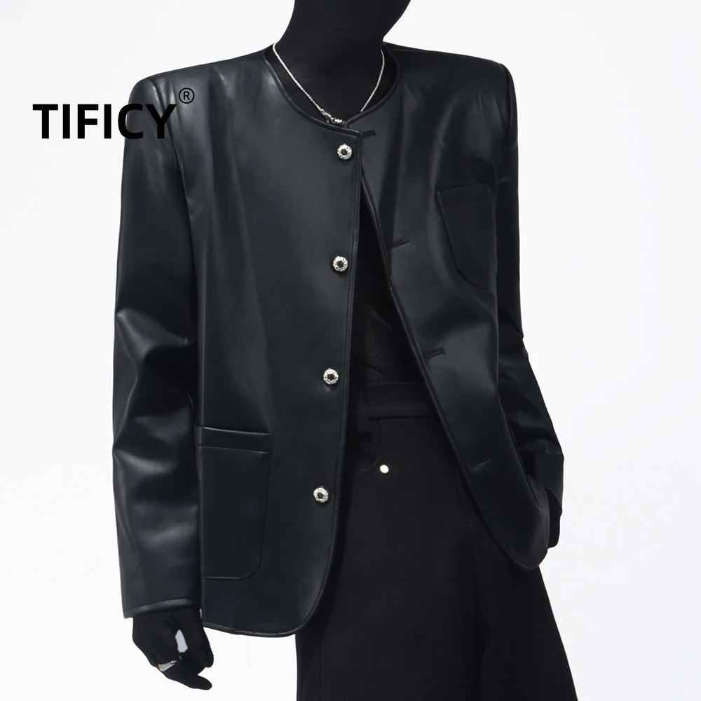 High Street Motorcycle Black Leather Jacket Men's Collarless and Cool Short Shoulder Padded Streetwear Jacket Men Clothing
High Street Motorcycle Black Leather Jacket Men's Collarless and Cool Short Shoulder Padded Streetwear Jacket Men Clothing