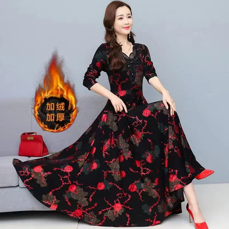 Autumn Streetwear Print Thick Midi Dress Ladies Office Lady V-collar Long Sleeves Korean Chic Elegant Short Spliced Dress T189
Autumn Streetwear Print Thick Midi Dress Ladies Office Lady V-collar Long Sleeves Korean Chic Elegant Short Spliced Dress T189