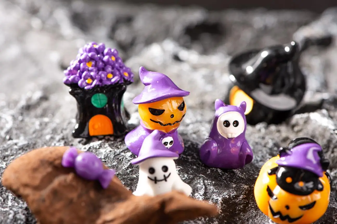 100pcs New Mini 3D Horror Halloween Pumpkin Tombstone Skull Series Resin Hallowmas Doll House DIY Accessories
100pcs New Mini 3D Horror Halloween Pumpkin Tombstone Skull Series Resin Hallowmas Doll House DIY Accessories