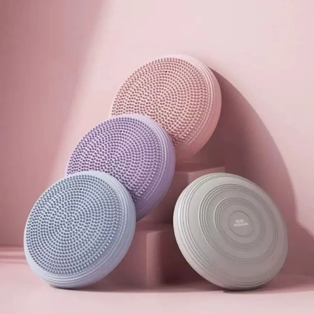 Exercise Core Muscles Yoga Balance Air Cushion Muscle Relaxation Inflatable Round Inflated Pad Flexible Soft Molded Spike
Exercise Core Muscles Yoga Balance Air Cushion Muscle Relaxation Inflatable Round Inflated Pad Flexible Soft Molded Spike