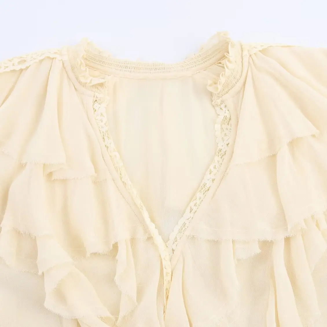 ZBZA Spring New Women's Faion Lace irt Layered Decoration Loose Fit Long Sve V-Ne Polyester Blend Thin Sle
ZBZA Spring New Women's Faion Lace irt Layered Decoration Loose Fit Long Sve V-Ne Polyester Blend Thin Sle