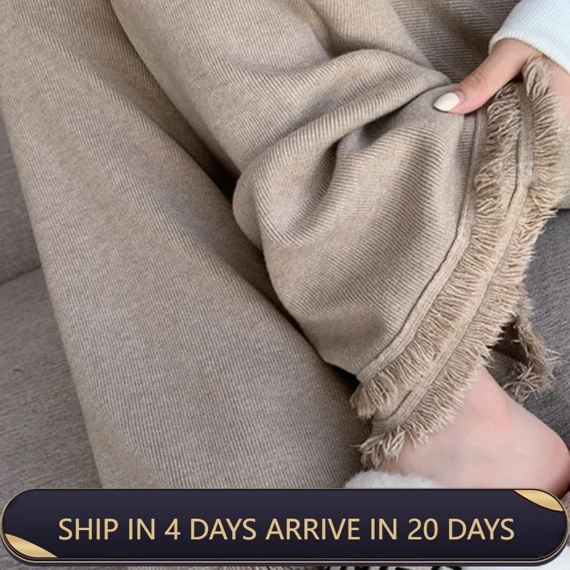 Women's Autumn And Winter Thick Knitted Wide Leg Pants With High Waist And Drooping Sensation, Tassel And Rough Edges
Women's Autumn And Winter Thick Knitted Wide Leg Pants With High Waist And Drooping Sensation, Tassel And Rough Edges