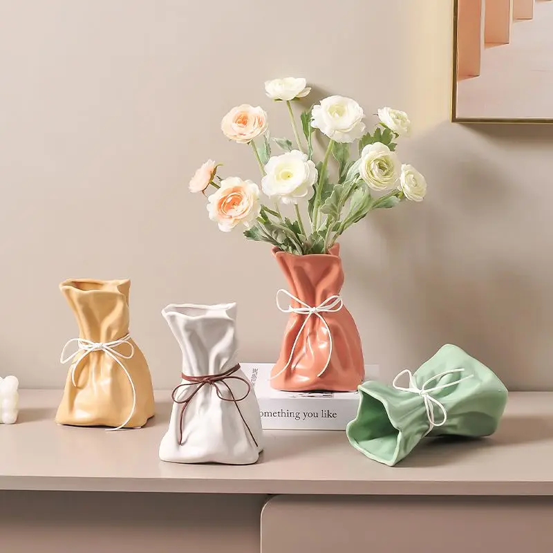 Flower Vase Decoration Home Decorations Interior Accessories Decorative Vases Modern Nordic Home Decor Ceramic Vase for Flowers
Flower Vase Decoration Home Decorations Interior Accessories Decorative Vases Modern Nordic Home Decor Ceramic Vase for Flowers