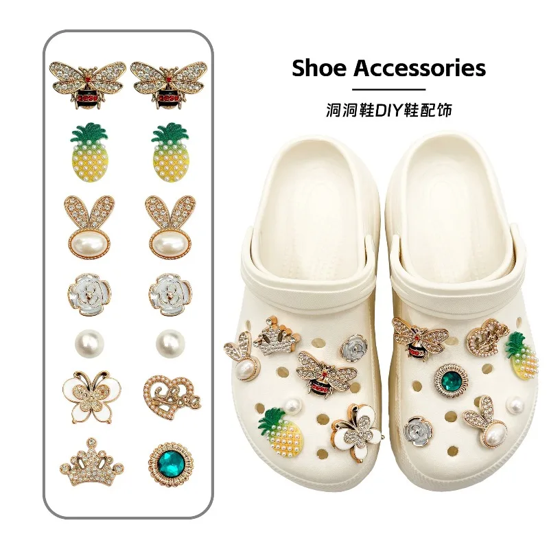 MEOD New hole shoes accessories rose gold drill bear rabbit diy plastic studded pearl accessories shoes lovers
MEOD New hole shoes accessories rose gold drill bear rabbit diy plastic studded pearl accessories shoes lovers