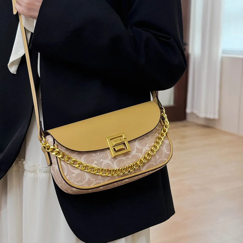Vintage Saddle Crossbody Bag - 2025 Spring New Chain-Printed Color-Blocking Stylish Versatile Shoulder Bag
Vintage Saddle Crossbody Bag - 2025 Spring New Chain-Printed Color-Blocking Stylish Versatile Shoulder Bag