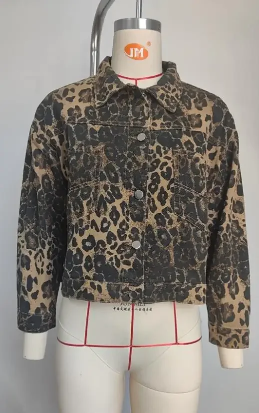 Women's New Washed Fashion Leopard Print Denim Personalized Street Style Female Casual Long Sleeve Denim Coat
Women's New Washed Fashion Leopard Print Denim Personalized Street Style Female Casual Long Sleeve Denim Coat