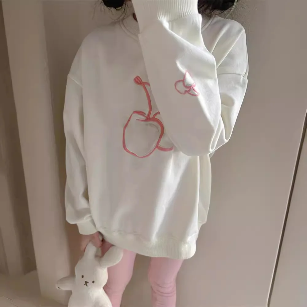 2024 Spring New Children Long Sleeve Casual Sweatshirt Cotton Baby Girls Cherry Embroidery Tops Kids Toddler Versatile Pullover
2024 Spring New Children Long Sleeve Casual Sweatshirt Cotton Baby Girls Cherry Embroidery Tops Kids Toddler Versatile Pullover