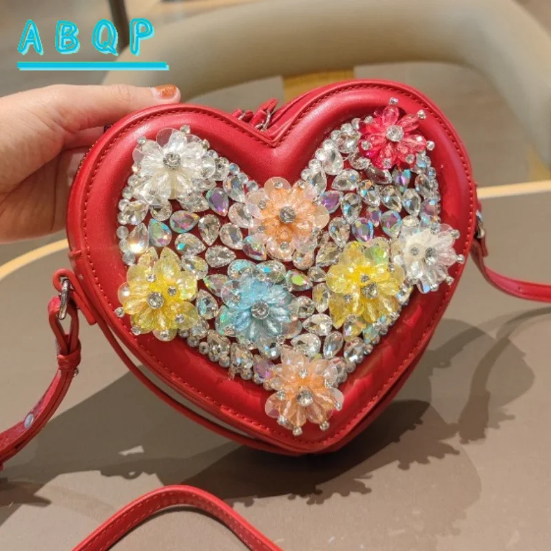 Women's Diamond-encrusted Shoulder Bag Luxury Leather Women's Diamond-encrusted Shoulder Messenger Bag Personalized Women's Bag
Women's Diamond-encrusted Shoulder Bag Luxury Leather Women's Diamond-encrusted Shoulder Messenger Bag Personalized Women's Bag