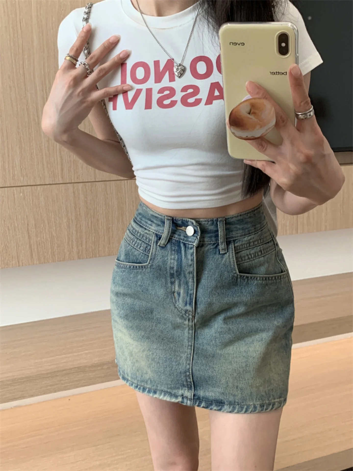 American Style High Waist Short Denim Skirt Slimming Versatile Summer New Arrival Blue Cotton Half-length A-Line Skirt
American Style High Waist Short Denim Skirt Slimming Versatile Summer New Arrival Blue Cotton Half-length A-Line Skirt