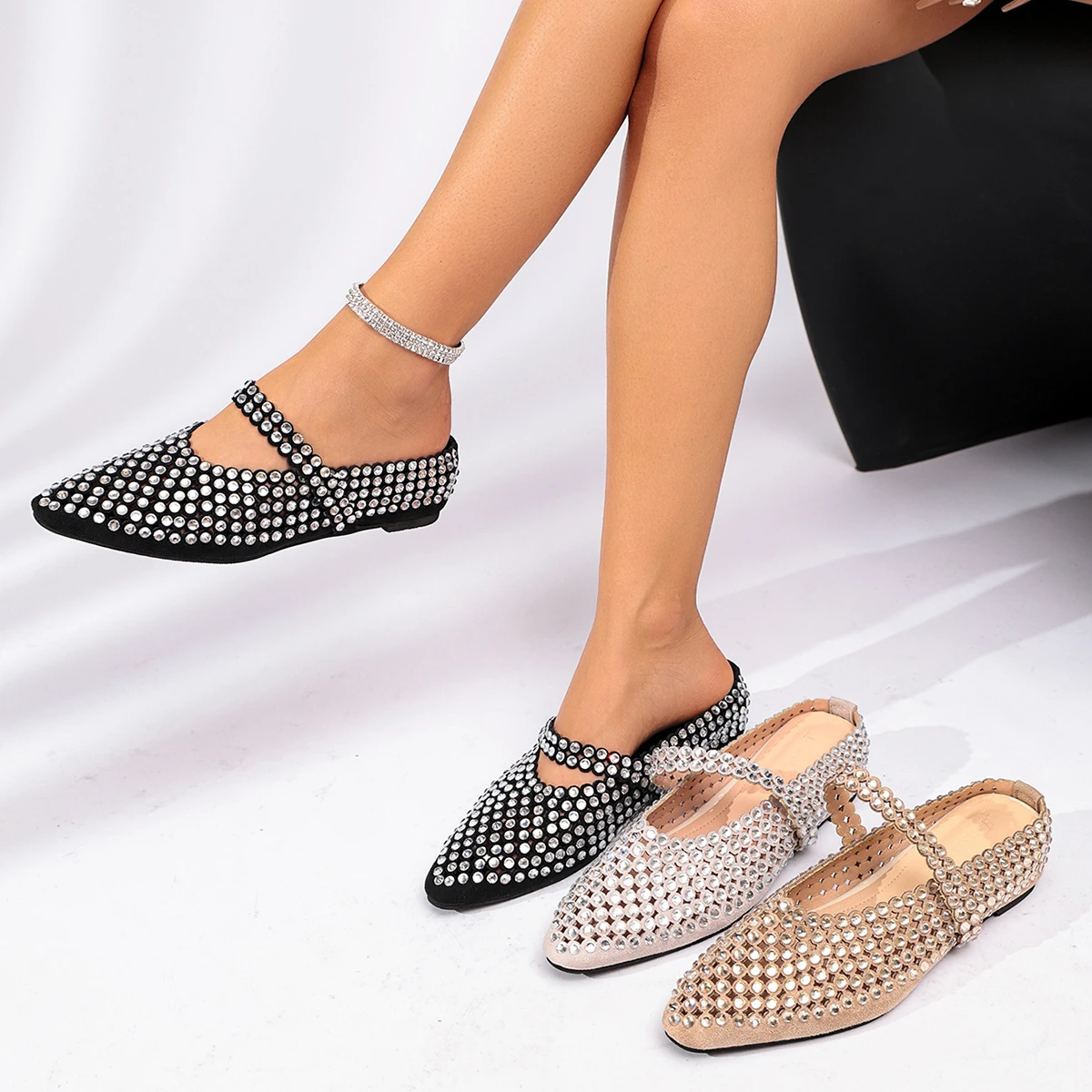 Luxurious Rhinestone Pointed Toe Elegant Women's Slippers 2026 Spring and Summer New Style Inner Heightening Wedge Party Slipper
Luxurious Rhinestone Pointed Toe Elegant Women's Slippers 2026 Spring and Summer New Style Inner Heightening Wedge Party Slipper