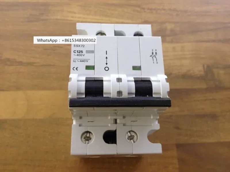 Оригинальный 5SX72 C125 2P 125A воздушный выключатель черной серии автоматический выключатель
Оригинальный 5SX72 C125 2P 125A воздушный выключатель черной серии автоматический выключатель