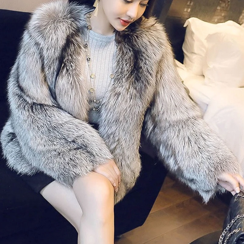 Women Faux Fox Fur Coats PU Paneling Jacket V Neck Long Sleeves Thick Warm Fur Open Stitch Y2k Office Lady 2025 Autumn Winter 
Women Faux Fox Fur Coats PU Paneling Jacket V Neck Long Sleeves Thick Warm Fur Open Stitch Y2k Office Lady 2025 Autumn Winter