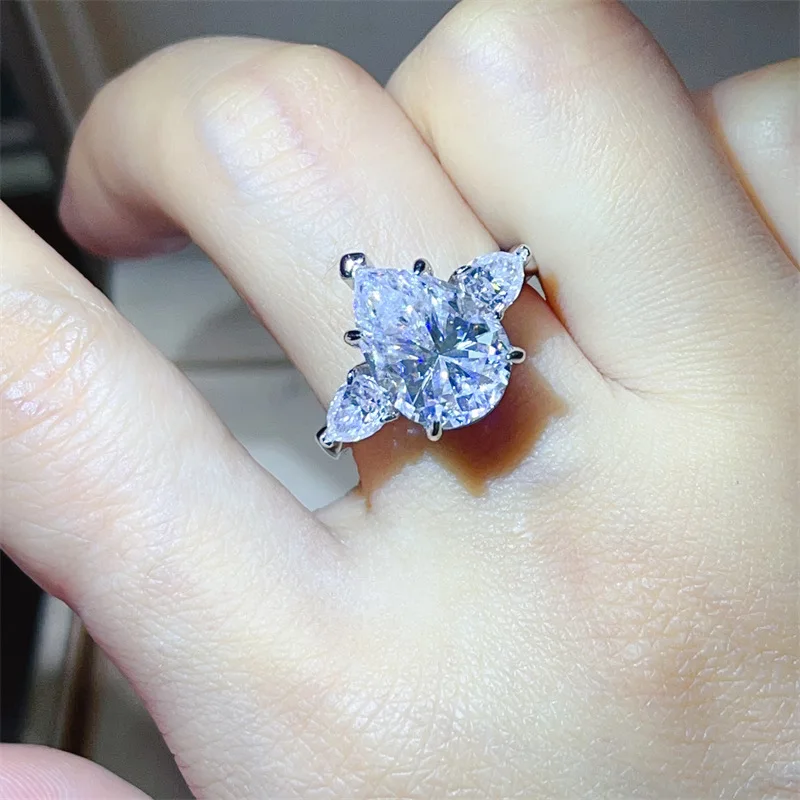 Luxury Platinum Solid Platinum PT950 Women's Ring Diamond 6-carat Water Drop Shaped Exquisite Gift Jewelry
Luxury Platinum Solid Platinum PT950 Women's Ring Diamond 6-carat Water Drop Shaped Exquisite Gift Jewelry