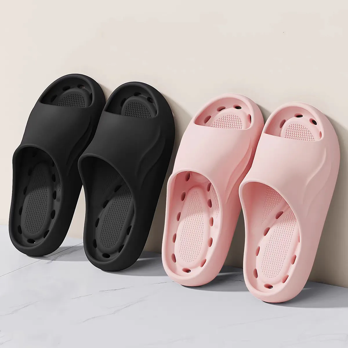 New Men Bathroom Shower Shoes Anti-slip Women Leaky Slippers Home Quick-Drying Thick Sole Flip Flops Couple Summer Beach Sandals
New Men Bathroom Shower Shoes Anti-slip Women Leaky Slippers Home Quick-Drying Thick Sole Flip Flops Couple Summer Beach Sandals