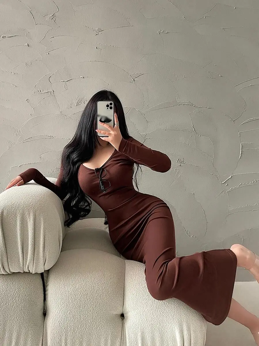 WOMENGAGA Sexy Round Neck Slim Elastic Long Sleeve Bottom Dress Elegant Long Dress Autumn Fashion Women Robe Tops HUG7
WOMENGAGA Sexy Round Neck Slim Elastic Long Sleeve Bottom Dress Elegant Long Dress Autumn Fashion Women Robe Tops HUG7