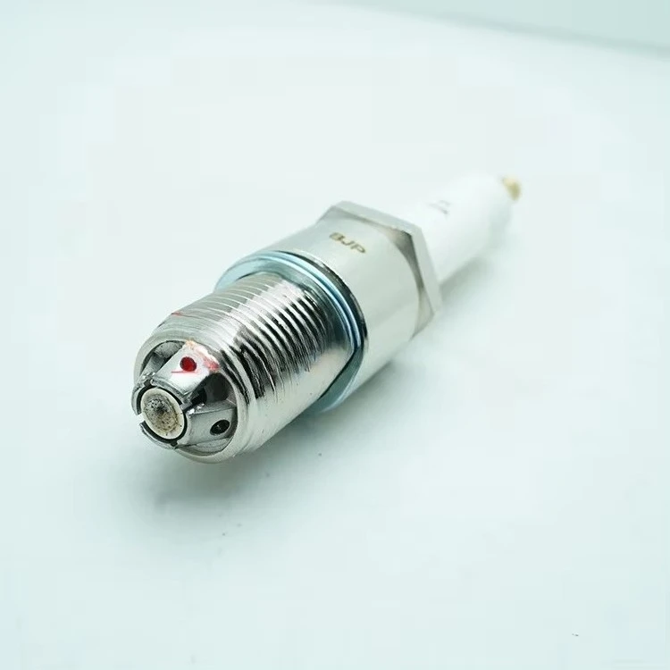 Запасные части для генераторов, комплект свечей зажигания QSKgas 2882086 4302173 
Запасные части для генераторов, комплект свечей зажигания QSKgas 2882086 4302173