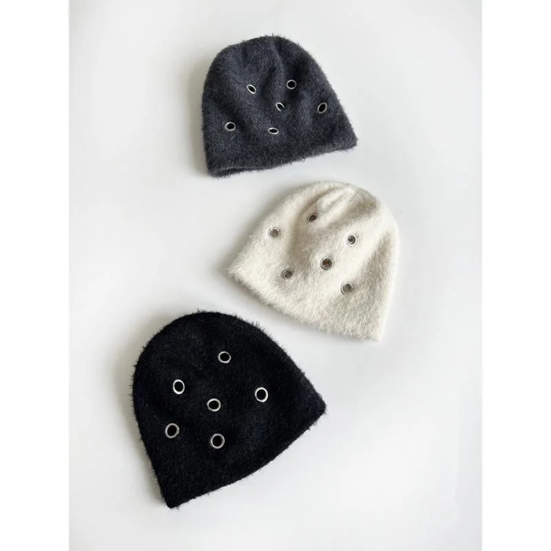 Handmade Women's Soft Furry Knit Beanie Punk Y2K Metal Eyelets Streetwear Rivet Knit Beanie
Handmade Women's Soft Furry Knit Beanie Punk Y2K Metal Eyelets Streetwear Rivet Knit Beanie