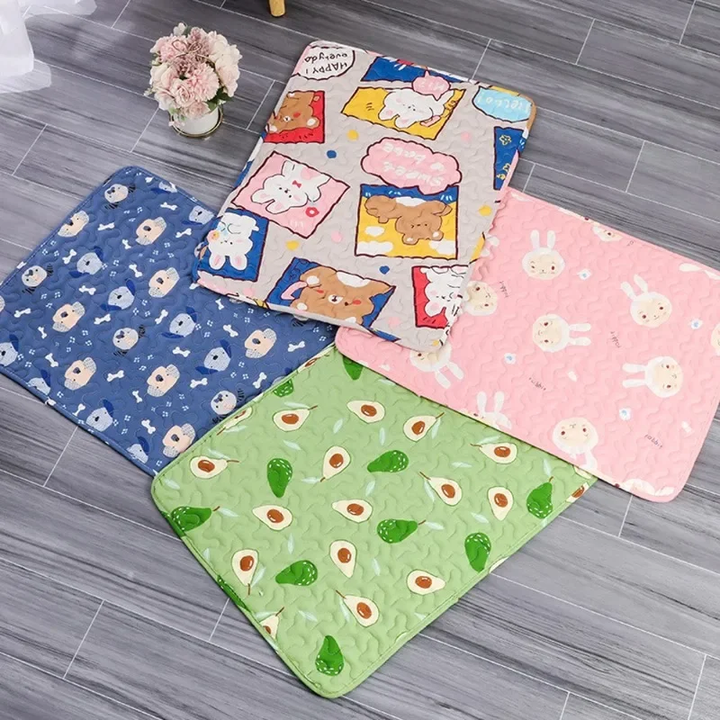 Moisture Proof Pet Dog Floor Mat Sofa Cushion Skin Friendly Cat Sleeping Mat Breathable Pet Bed Mat
Moisture Proof Pet Dog Floor Mat Sofa Cushion Skin Friendly Cat Sleeping Mat Breathable Pet Bed Mat