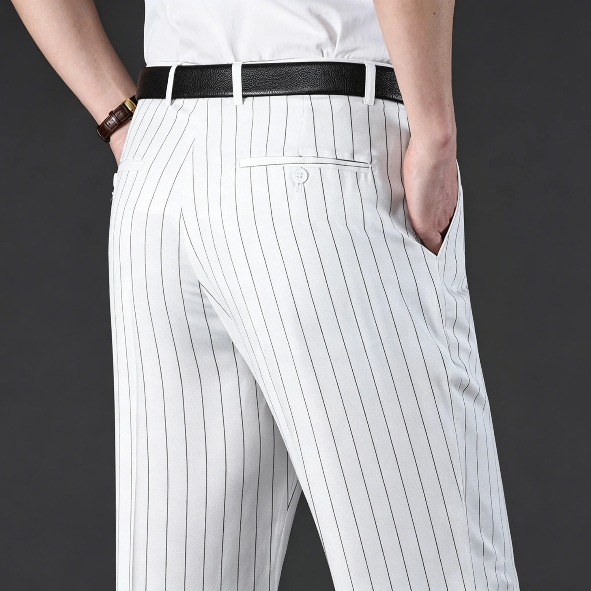 Fashion Men's Vertical Striped Suit Pants Summer Ice Silk Straight Leg Business Formal Dress Trousers High Waist Casual Slacks
Fashion Men's Vertical Striped Suit Pants Summer Ice Silk Straight Leg Business Formal Dress Trousers High Waist Casual Slacks