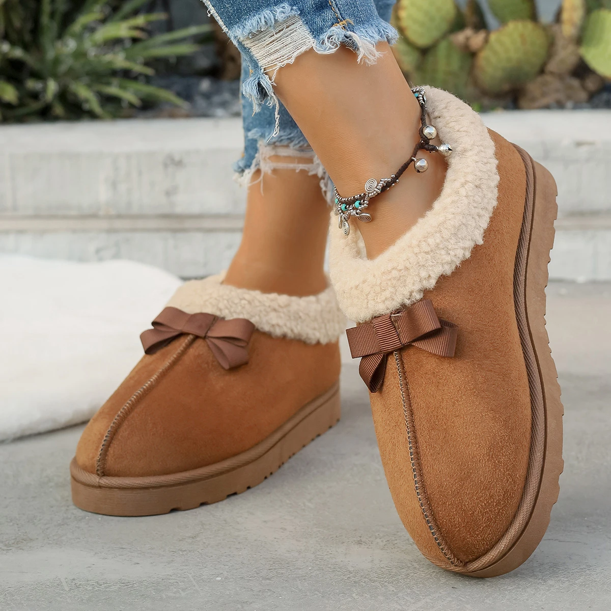 Winter Women's Slipper Fashion Fuzzy Fur Anti-slip Soft Sole Outdoor Indoor Warm Comfort Men Leisure Plush Houseshoes Couple
Winter Women's Slipper Fashion Fuzzy Fur Anti-slip Soft Sole Outdoor Indoor Warm Comfort Men Leisure Plush Houseshoes Couple