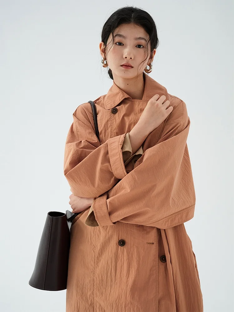 Lingli Spring Series Original Design Long Length Double Breasted Nylon Cotton Pink Orange Color Blo ape Outerwear Coat
Lingli Spring Series Original Design Long Length Double Breasted Nylon Cotton Pink Orange Color Blo ape Outerwear Coat