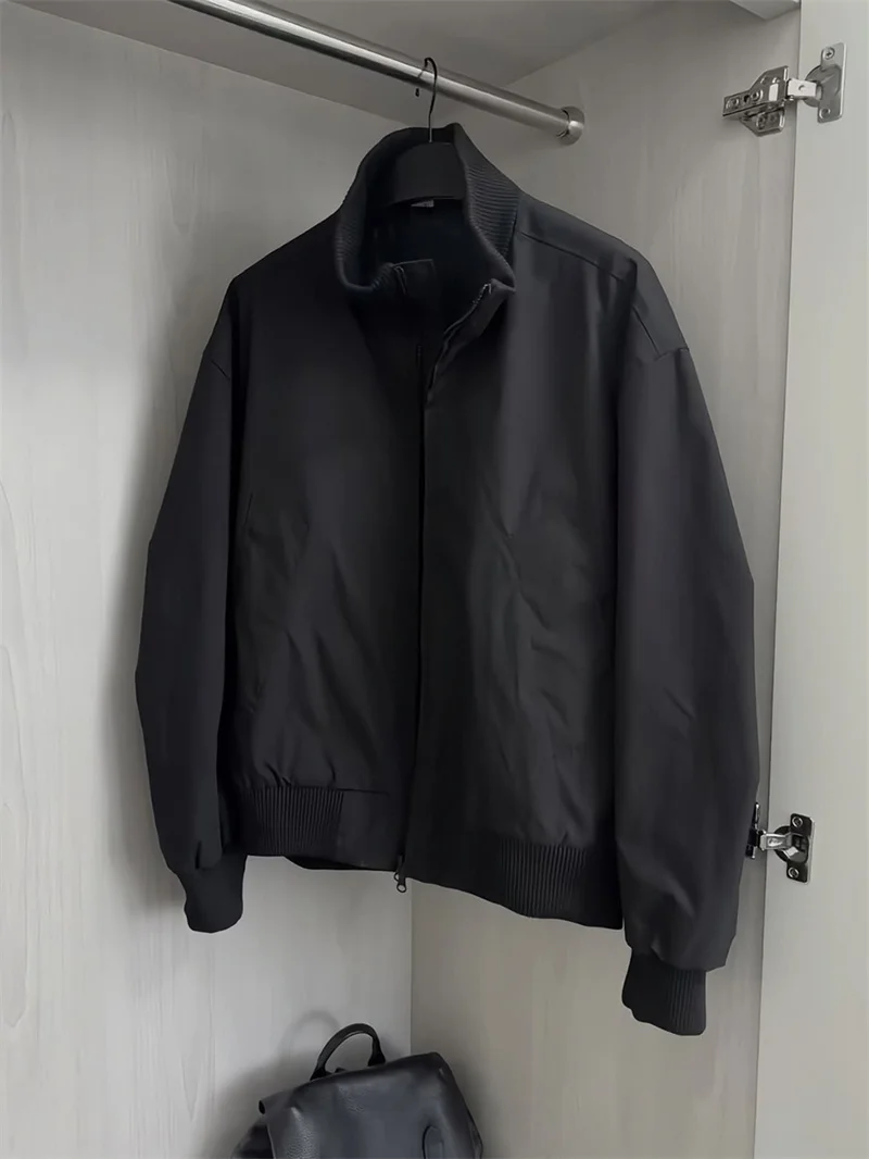 Bla Cleanfit Men's ort Bomber Jaet Flight Jaet Sli American High-End Feel Stand Collar Outerwear for Autumn
Bla Cleanfit Men's ort Bomber Jaet Flight Jaet Sli American High-End Feel Stand Collar Outerwear for Autumn