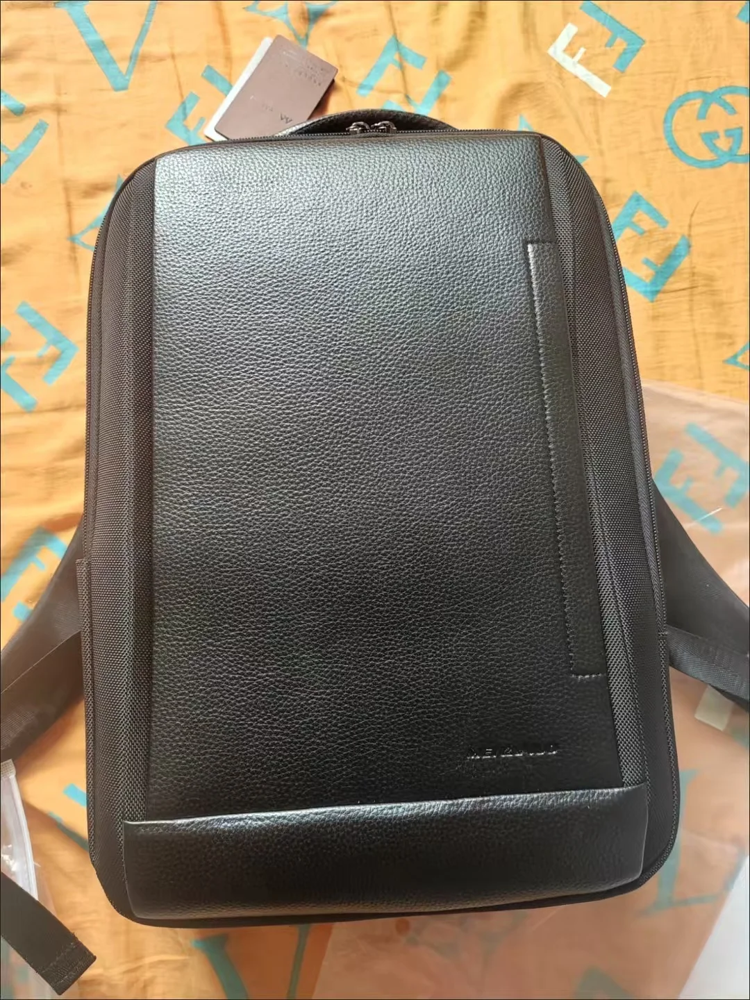 New Brand Genuine Leather with Oxford Men Backpacks Fashion Real Natural Leather Student Backpack Boy Luxury Computer Laptop Bag
New Brand Genuine Leather with Oxford Men Backpacks Fashion Real Natural Leather Student Backpack Boy Luxury Computer Laptop Bag