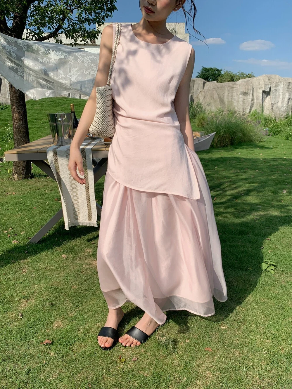Korean Style Gentle Atmosphere Irregular Laces Vest Strap Dress Two-Piece Set Women's Fashion Summer Short Sleeve round Neck
Korean Style Gentle Atmosphere Irregular Laces Vest Strap Dress Two-Piece Set Women's Fashion Summer Short Sleeve round Neck
