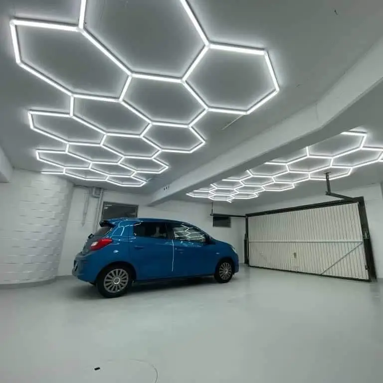 Customized 3 Pins Carshop Hexagon Detailing Light Showroom For Auto Care Garage
Customized 3 Pins Carshop Hexagon Detailing Light Showroom For Auto Care Garage