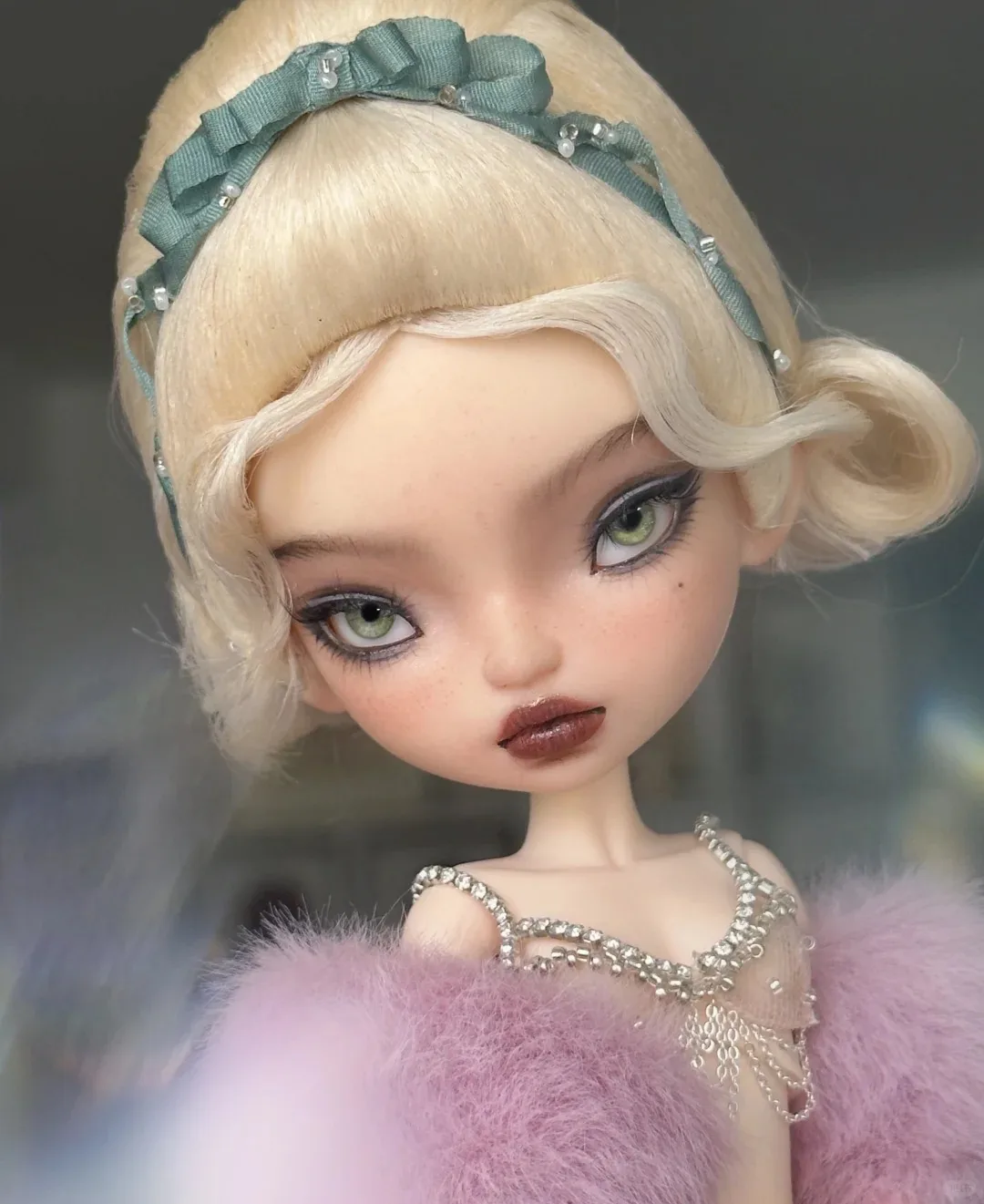 Новая кукла BJD 1/6, голова Ами для макияжа, в продаже, одиночная голова, милый мальчик/девочка, высокое качество, только голова
Новая кукла BJD 1/6, голова Ами для макияжа, в продаже, одиночная голова, милый мальчик/девочка, высокое качество, только голова