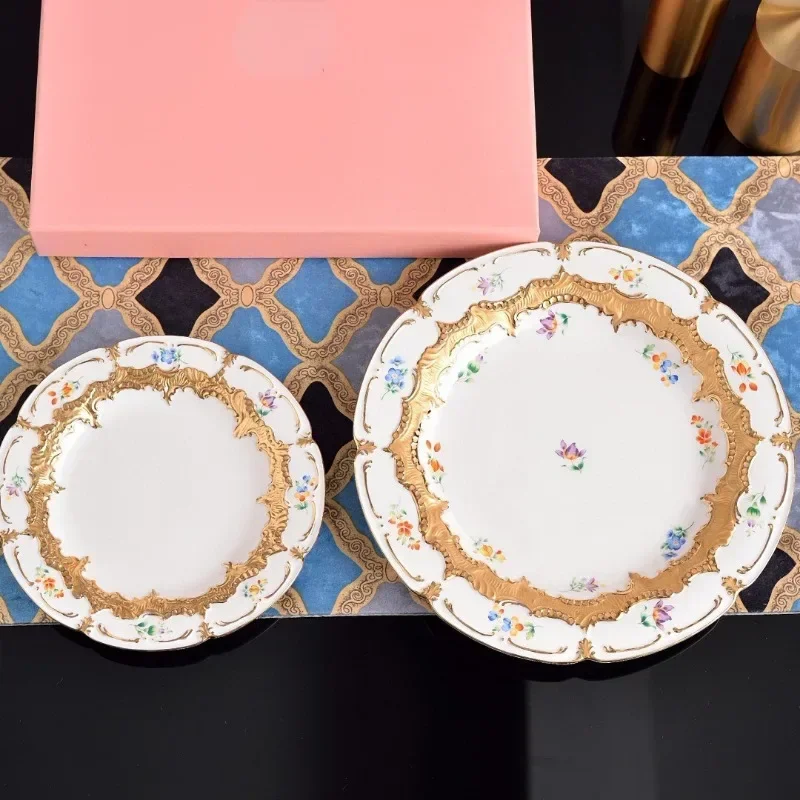 New British Classic Premium White Gilded Dining Plate Home Dessert Cake Ceramic Plate European High Quality Tableware Gift Box
New British Classic Premium White Gilded Dining Plate Home Dessert Cake Ceramic Plate European High Quality Tableware Gift Box