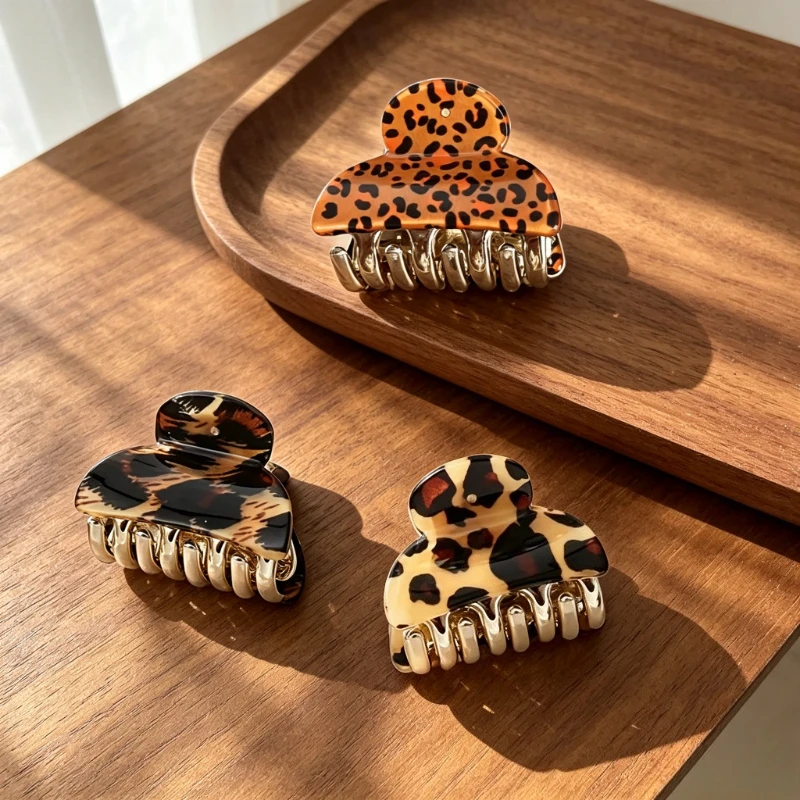3pcs Leopard Print Hair Claw Clips Women Acrylic Strong Grip for Daily Party Ponytail Fashion Hair Accessories for Women
3pcs Leopard Print Hair Claw Clips Women Acrylic Strong Grip for Daily Party Ponytail Fashion Hair Accessories for Women