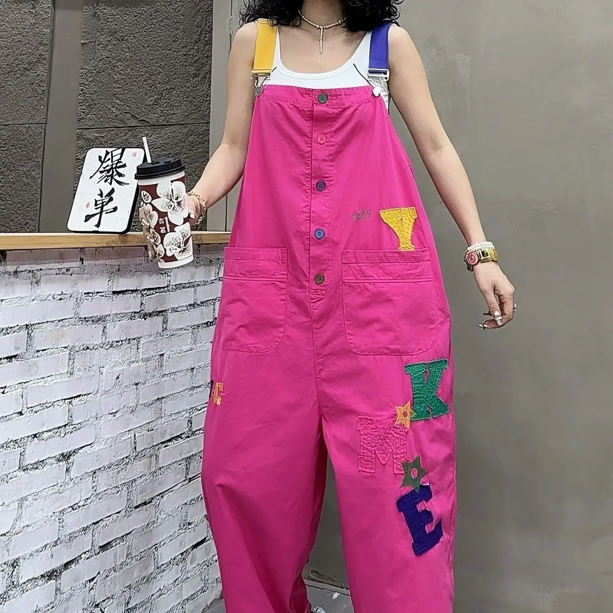 Spring and Summer New Women's Jumpsuit Loose Fitting Patchwork Overalls
Spring and Summer New Women's Jumpsuit Loose Fitting Patchwork Overalls