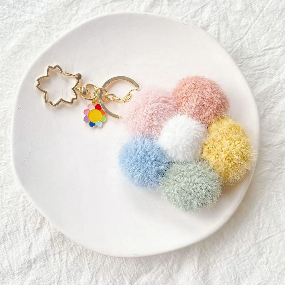 Pendant Women Key Chain Bag Decoration Plush Key Buckle Cartoon Plush Pendant Backpack Charms Flower Keychain Stuff Plush Toy
Pendant Women Key Chain Bag Decoration Plush Key Buckle Cartoon Plush Pendant Backpack Charms Flower Keychain Stuff Plush Toy