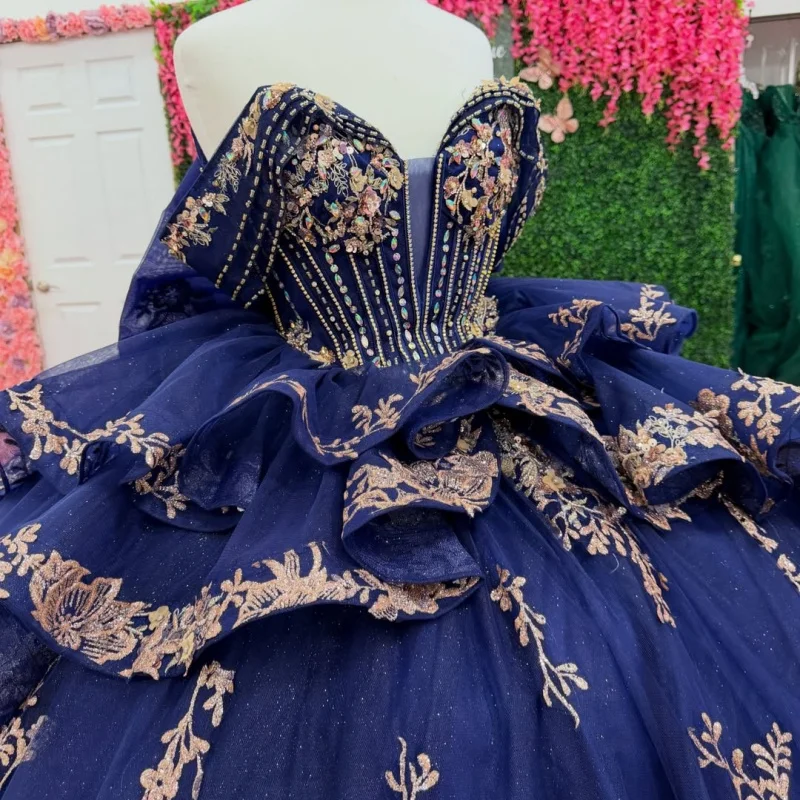 Dark Blue Quinceanera Dress off-shoulder Golden Glitter Decal Layering Long tail Bow vestidos de 15 Quinceanera Customize
Dark Blue Quinceanera Dress off-shoulder Golden Glitter Decal Layering Long tail Bow vestidos de 15 Quinceanera Customize