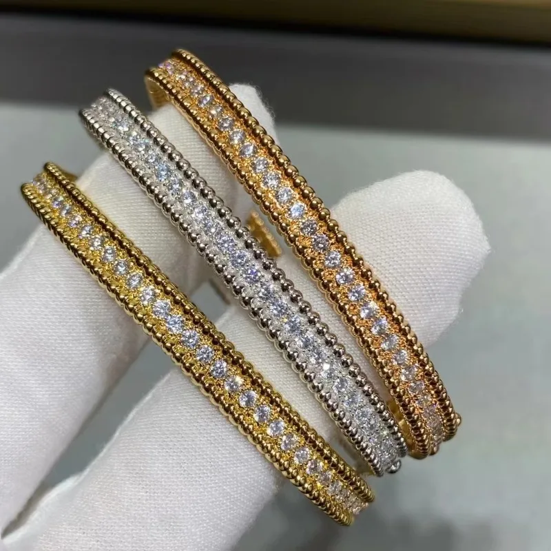 Row Diamond Round Edge Bead Bracelet for Women, Light Luxury, Fashion, Starry Sky Bracelet, Sensory Jewelry
Row Diamond Round Edge Bead Bracelet for Women, Light Luxury, Fashion, Starry Sky Bracelet, Sensory Jewelry