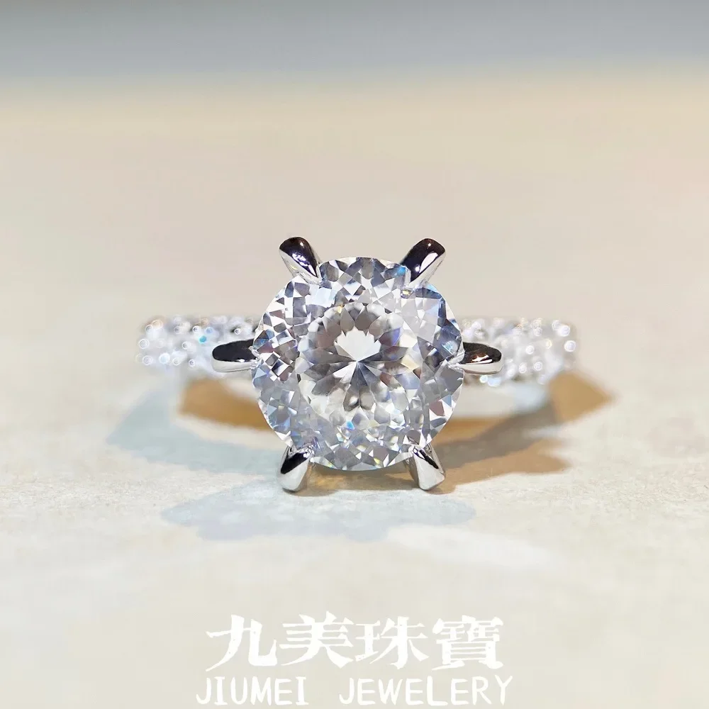 PT950 platinum ring - elegant full-set six-prong diamond ring with sapphire inlay
PT950 platinum ring - elegant full-set six-prong diamond ring with sapphire inlay