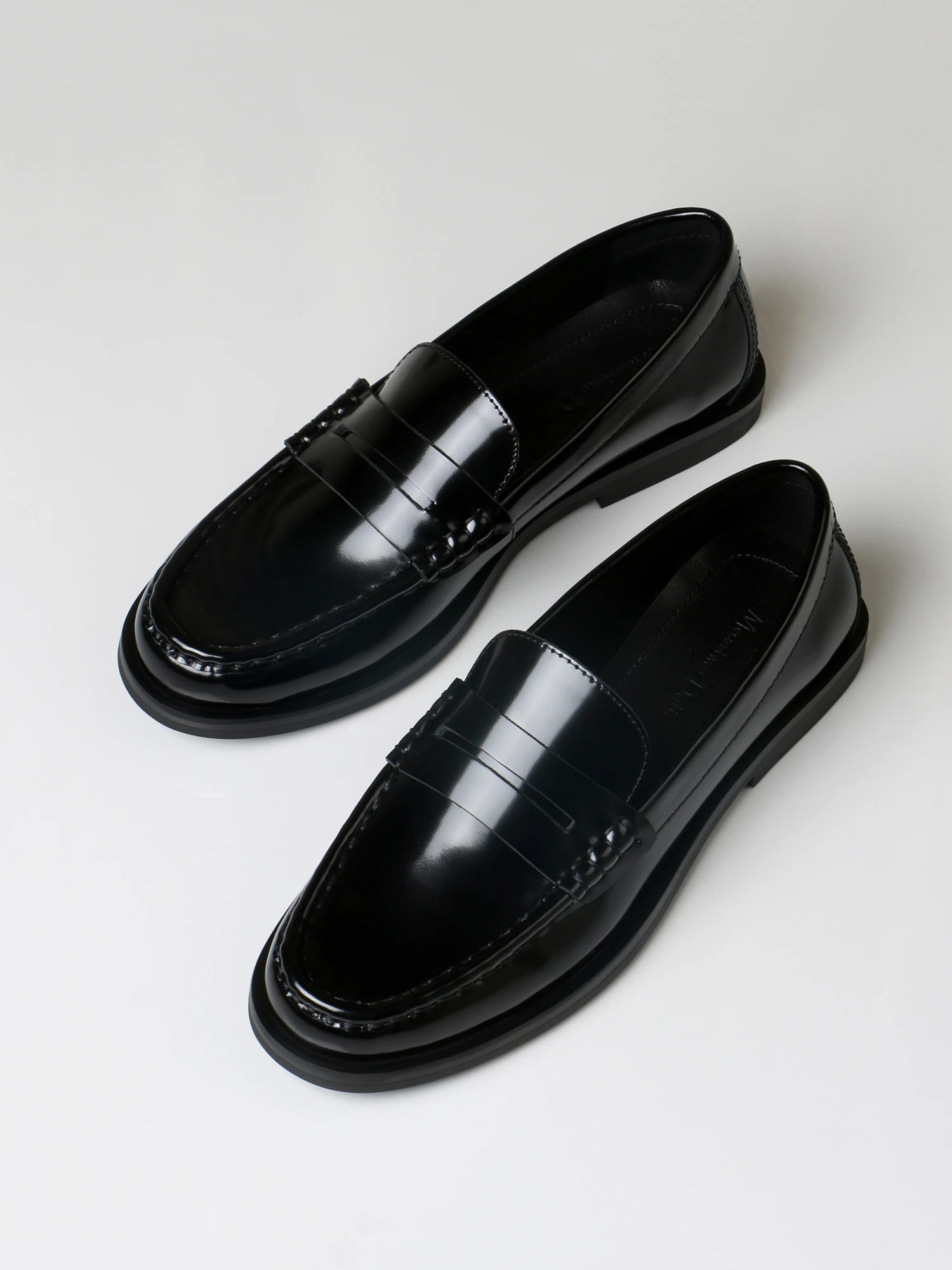 Genuine Top Layer Cowhide Flat Bot Slip-On Loers Women's Bla orm JK Briti Sle Small Leather oes round Toe
Genuine Top Layer Cowhide Flat Bot Slip-On Loers Women's Bla orm JK Briti Sle Small Leather oes round Toe