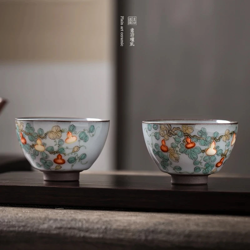 Chinese Hand-Painted Gourd Pastel Master Cup Pu'er Small Teacup Handmade Tea Tasting Cup Lang Langya Color Ru Ware Cup Gift Box
Chinese Hand-Painted Gourd Pastel Master Cup Pu'er Small Teacup Handmade Tea Tasting Cup Lang Langya Color Ru Ware Cup Gift Box