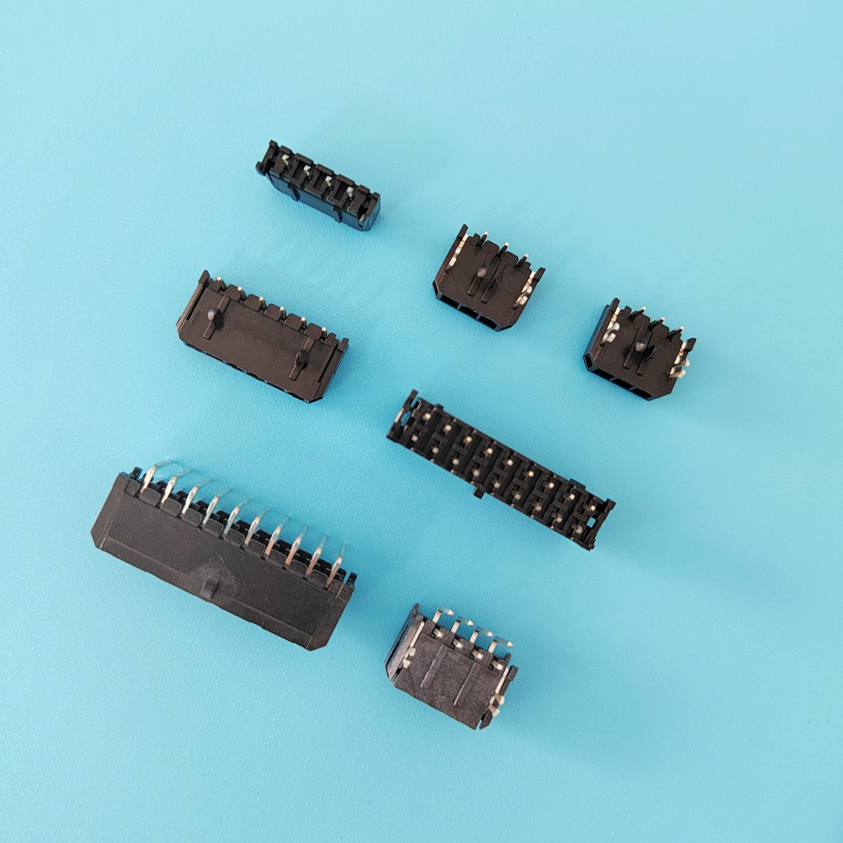 alternatives Molex 43650-0203/0303/0403/0503/0603/0803/1003/1203 3.00mm Pitch,DIP,Right-Angle,Single Row,With PCB wafer
alternatives Molex 43650-0203/0303/0403/0503/0603/0803/1003/1203 3.00mm Pitch,DIP,Right-Angle,Single Row,With PCB wafer