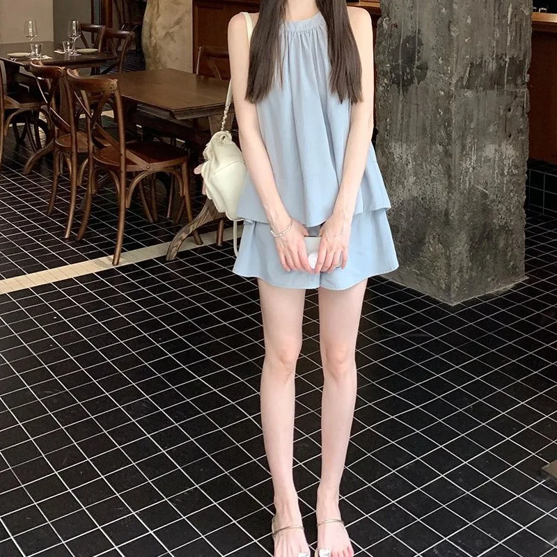 2025 Summer Fashion New Versatile Casual Suit Sleeveless Top Shorts Two-Piece Set
2025 Summer Fashion New Versatile Casual Suit Sleeveless Top Shorts Two-Piece Set