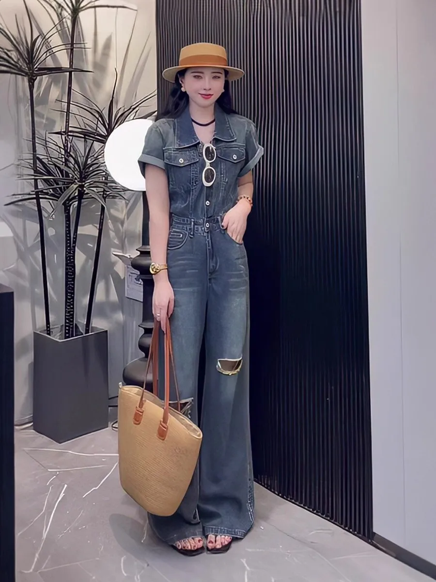 Retro Korean Style plus Size Denim Jumpsuit Women's Summer Design Sense Waist Cinching Straight Leg One-Piece Pants
Retro Korean Style plus Size Denim Jumpsuit Women's Summer Design Sense Waist Cinching Straight Leg One-Piece Pants