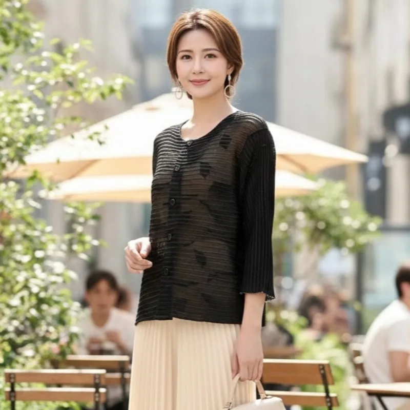 Плиссированная блузка Miyake 2026, новая весенняя модель, однотонная, тонкая, с длинным рукавом, укороченная, в стиле Senior Sense, женская
Плиссированная блузка Miyake 2026, новая весенняя модель, однотонная, тонкая, с длинным рукавом, укороченная, в стиле Senior Sense, женская