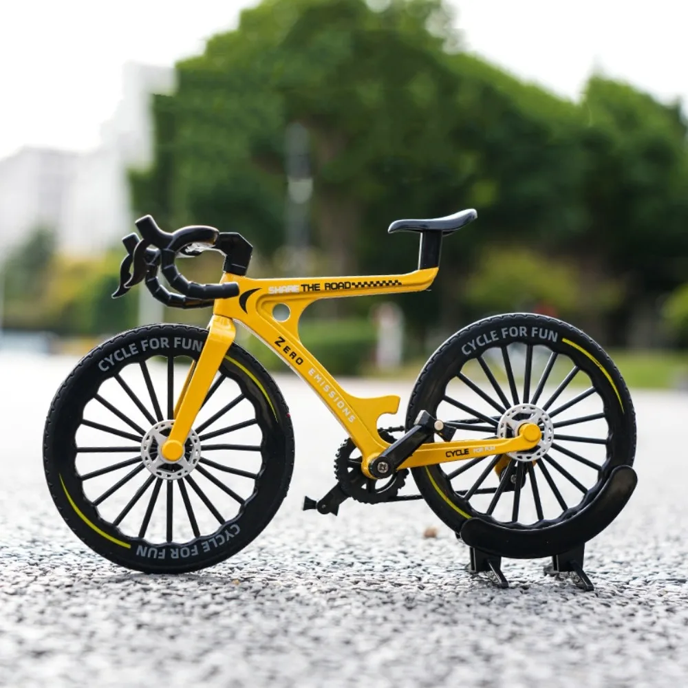 1:8 Scale Mini Bicycle Model Simulation Racing Metal Mountain Bike Miniature Ornament Road BMX Bike Model For Children
1:8 Scale Mini Bicycle Model Simulation Racing Metal Mountain Bike Miniature Ornament Road BMX Bike Model For Children