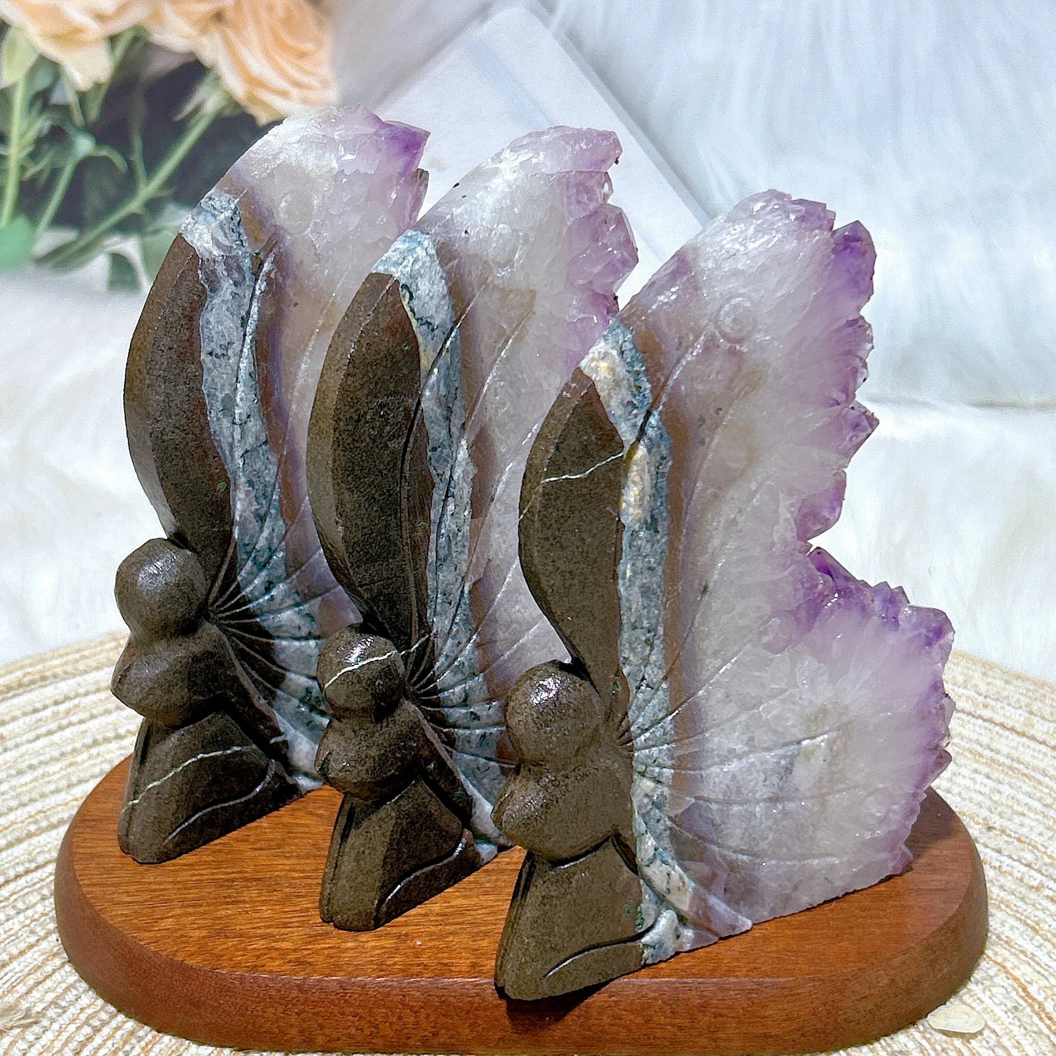Healing Natural Crystal Amethyst Cluster Raw Stone Fairy Carving Specimen Reiki Mineral Energy Room Decor Home Decoration Gift
Healing Natural Crystal Amethyst Cluster Raw Stone Fairy Carving Specimen Reiki Mineral Energy Room Decor Home Decoration Gift