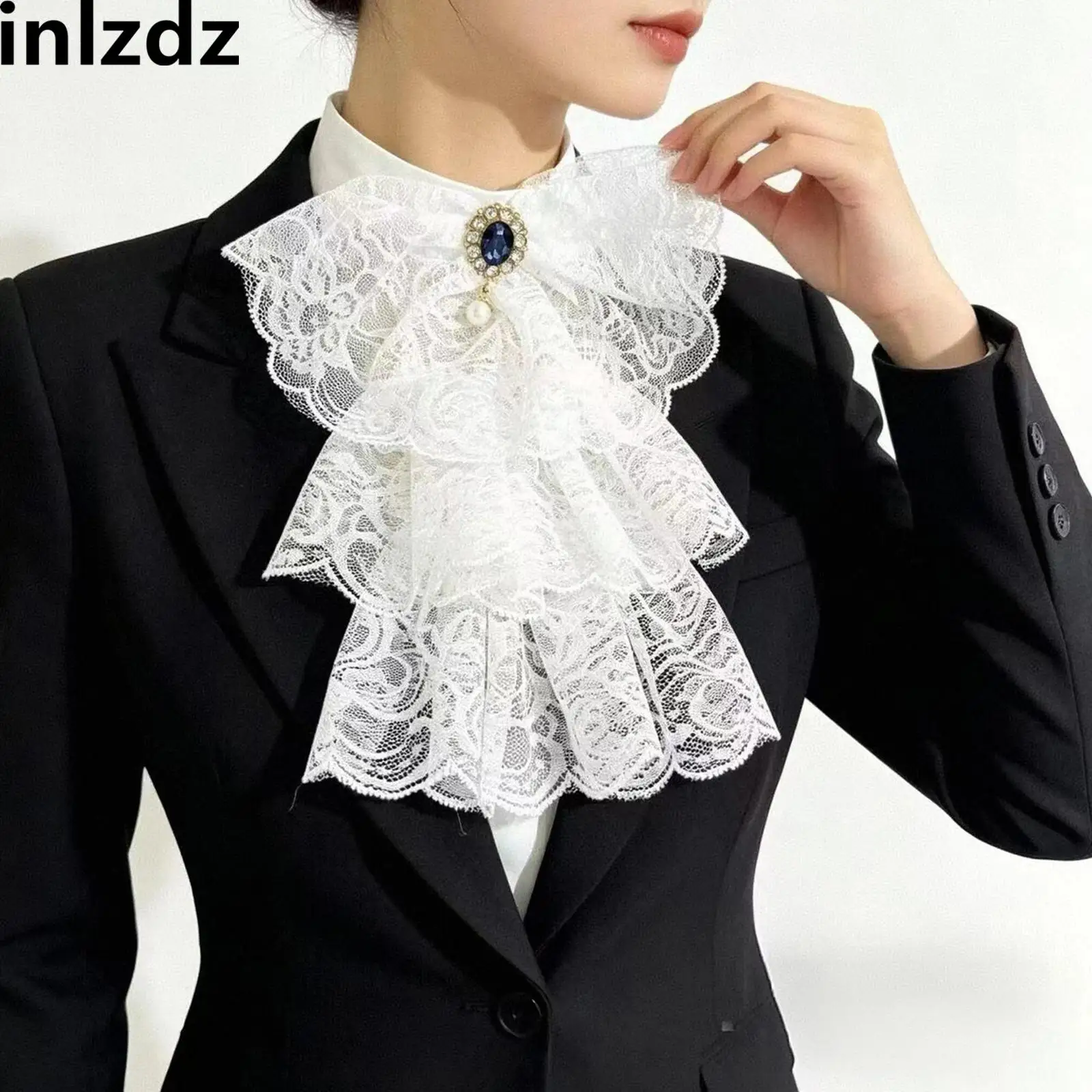 Women Victorian Lace Ruffles Fake Collar with Gem Decor Multi-layer Vintage Lace Detachable Necktie for Cosplay
Women Victorian Lace Ruffles Fake Collar with Gem Decor Multi-layer Vintage Lace Detachable Necktie for Cosplay