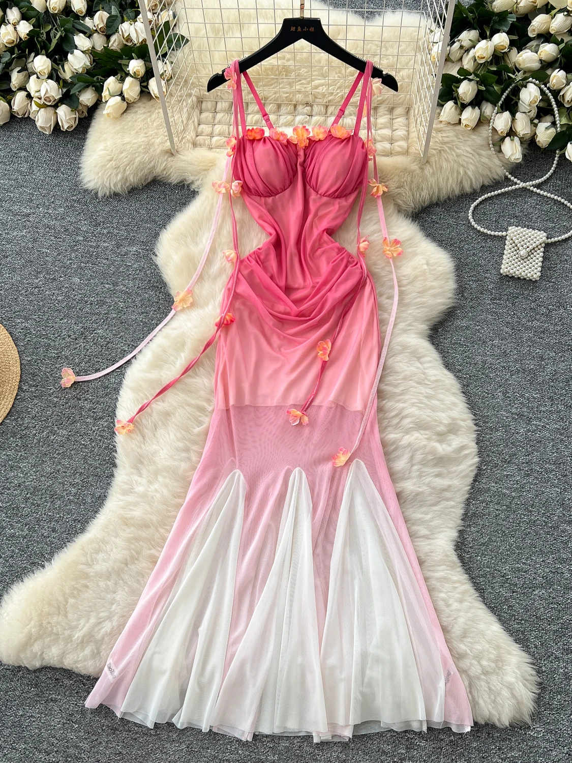 Beach Vaion Sle Women's Dr Summer 2025 Waist-Cinching Strapl adient Color Long Dr Korean Sle High Waist A-l...
Beach Vaion Sle Women's Dr Summer 2025 Waist-Cinching Strapl adient Color Long Dr Korean Sle High Waist A-l...